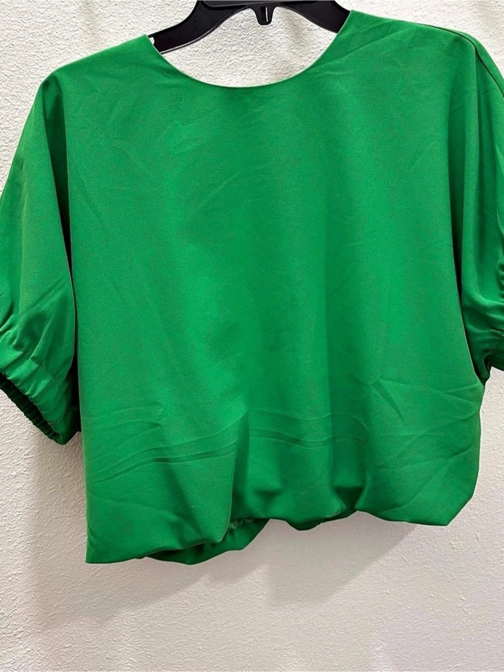 entro Solid Short Puff Sleeve Bubble Hem Top Green Small